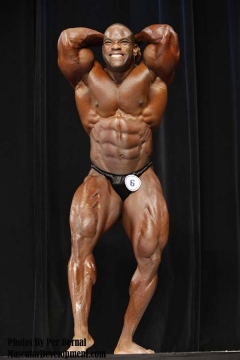 Johnny Jackson posing 2008 (North Carolina State Bodybuilding, Fitness & Figure Championships)